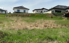 V Župčanoch stavebn&yacute; pozemok o v&yacute;mere 945 m2 na predaj